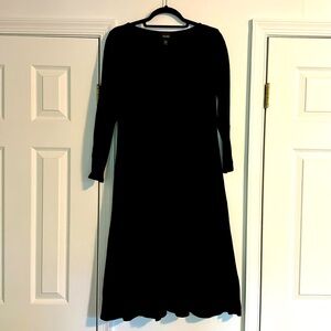 Eileen Fisher A-line dress. V-neck. Size S